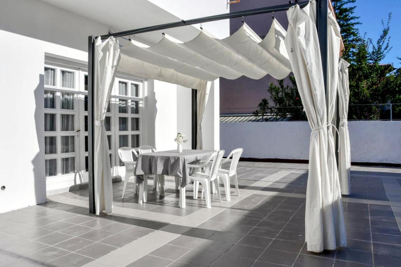 Sea Star Apartments Pjescana Uvala Exteriör bild